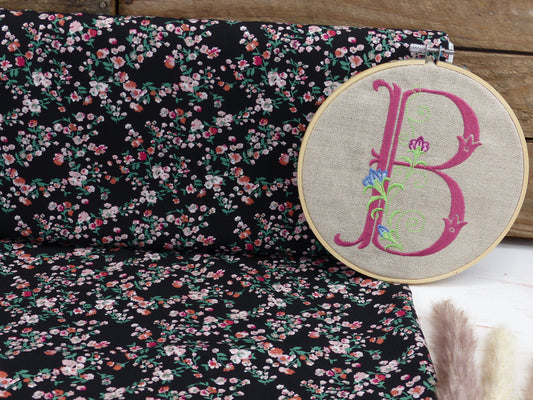 Viskosedruck Blümchen schwarz