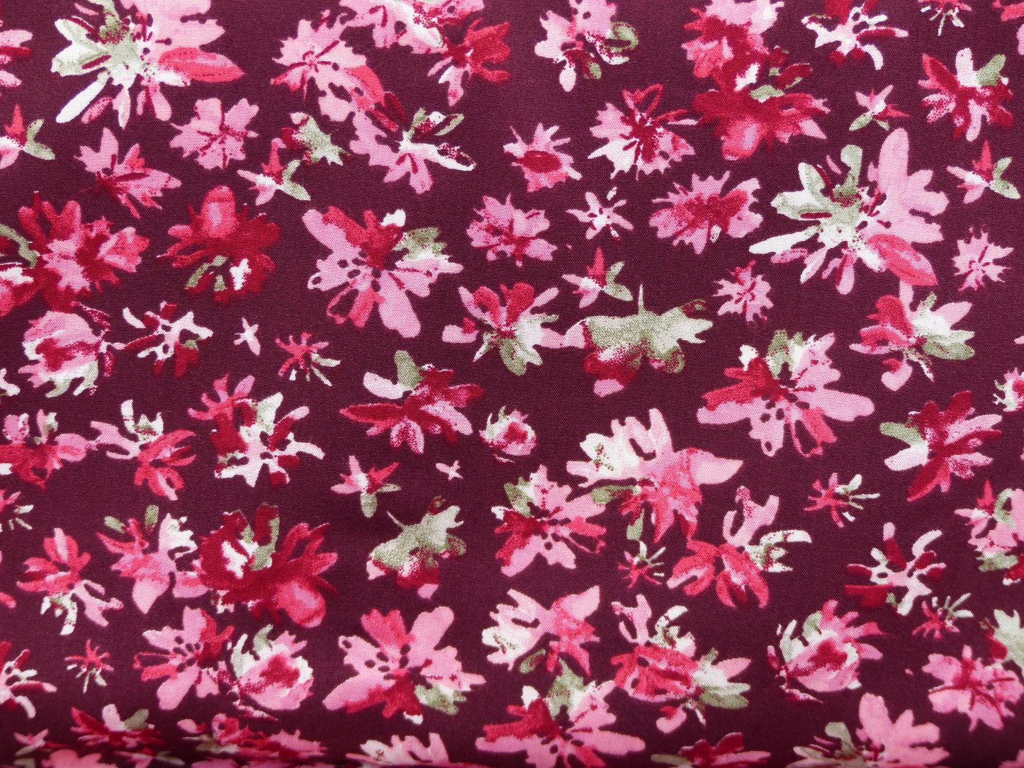 Viskosedruck Blümchen bordeaux