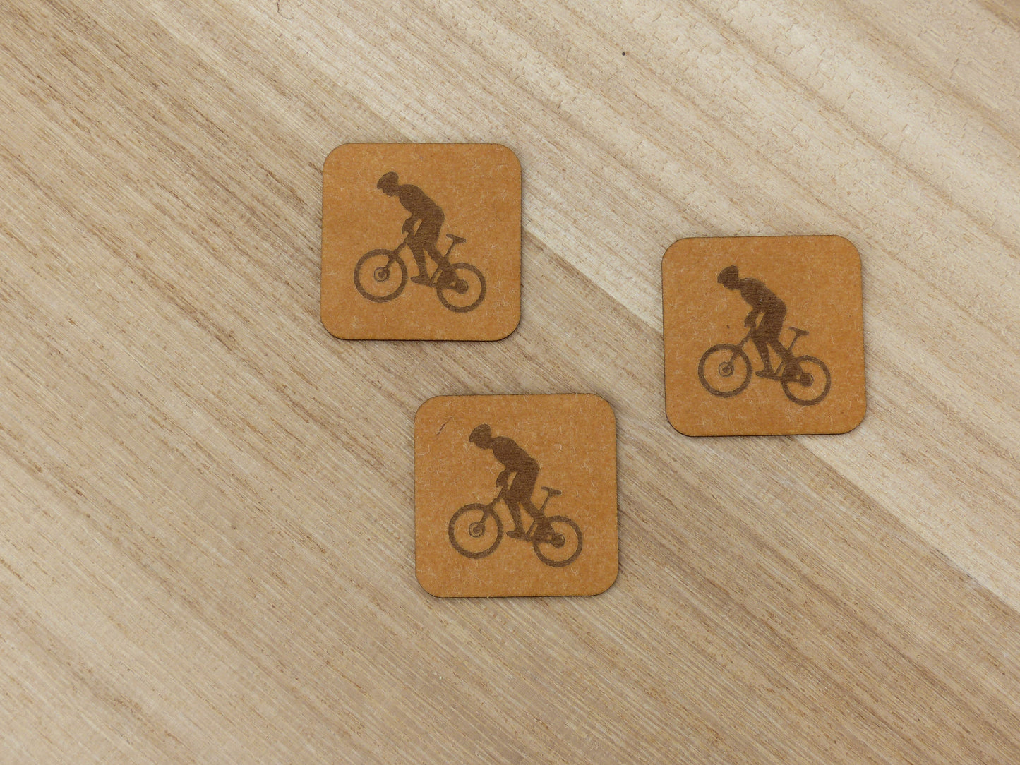 Zierteile aus SnapPap- Mountainbiker