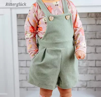 Latzhose von Lybstes