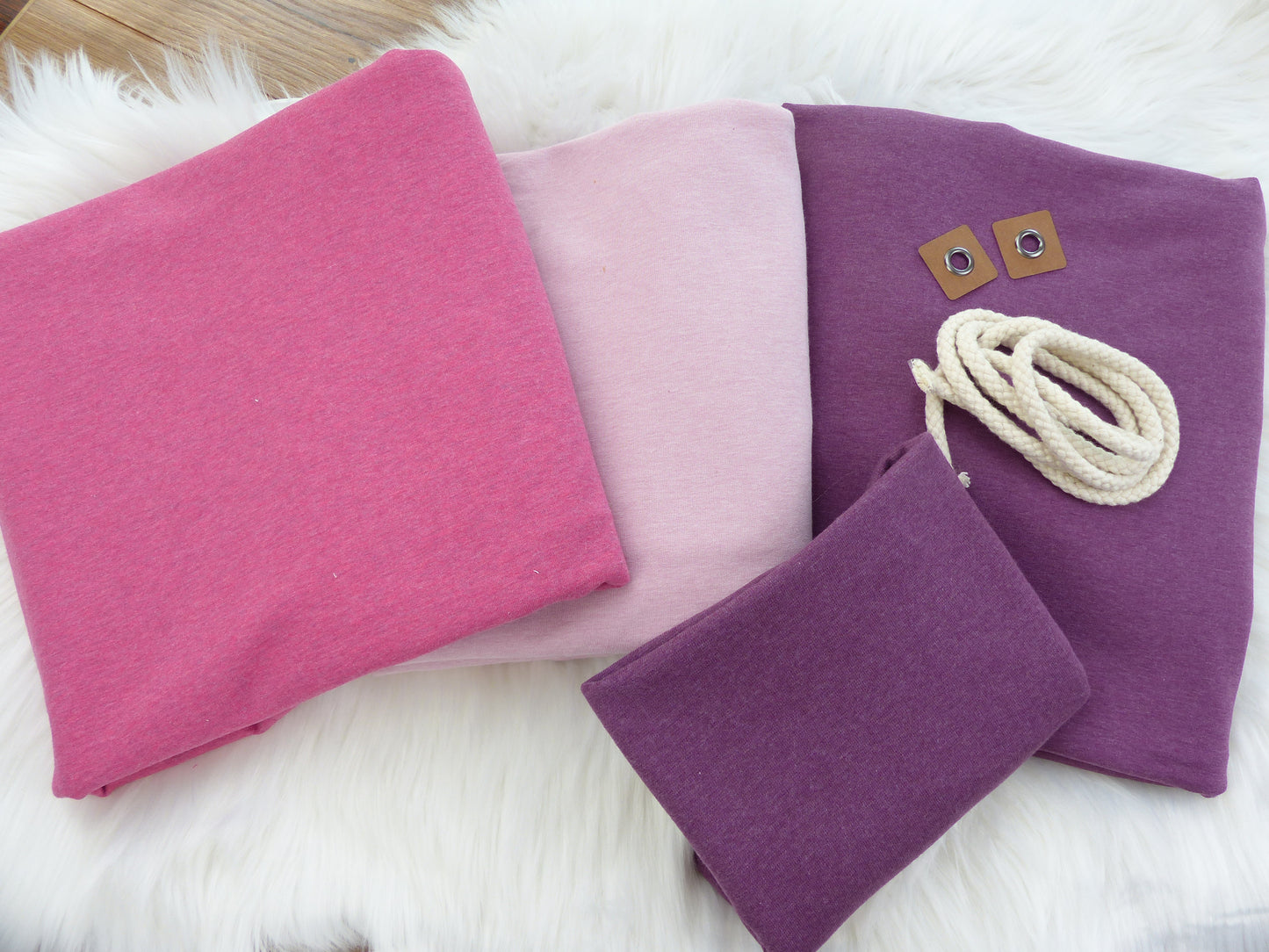 Nähpaket - Hoodie/ Kleid "Zoey"