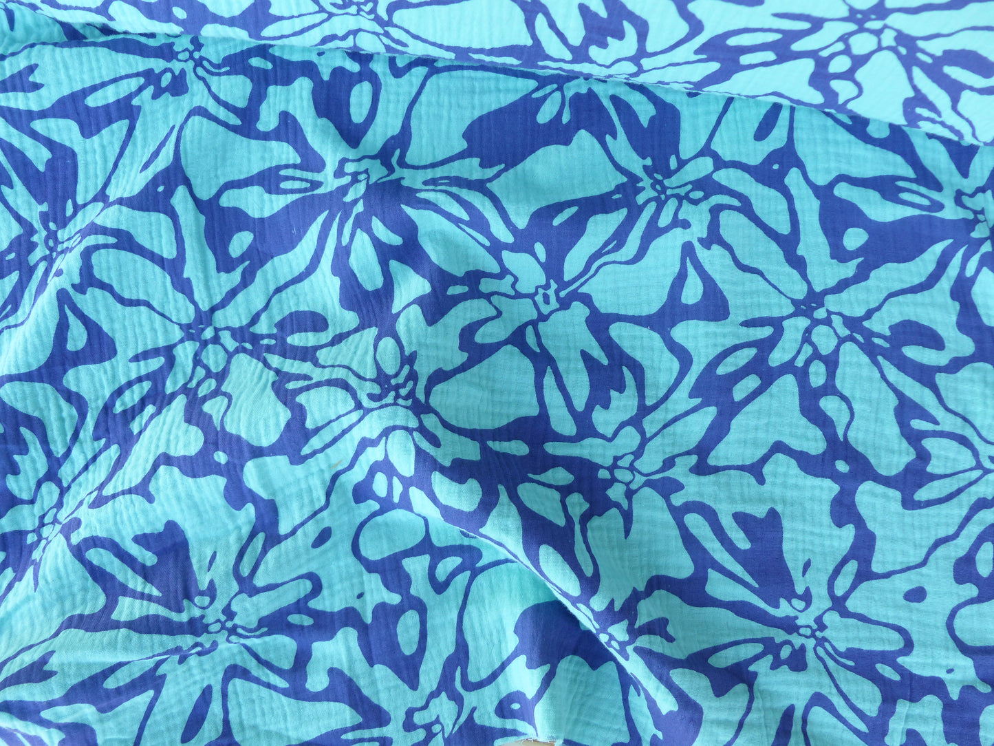 Musselin, Blumen Lila/ blau