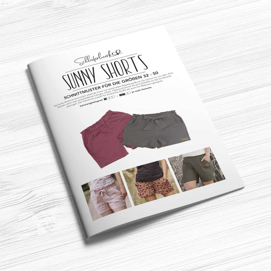 "Sunny Shorts Damen" von Schleiferlwerk (Gr.32-50)